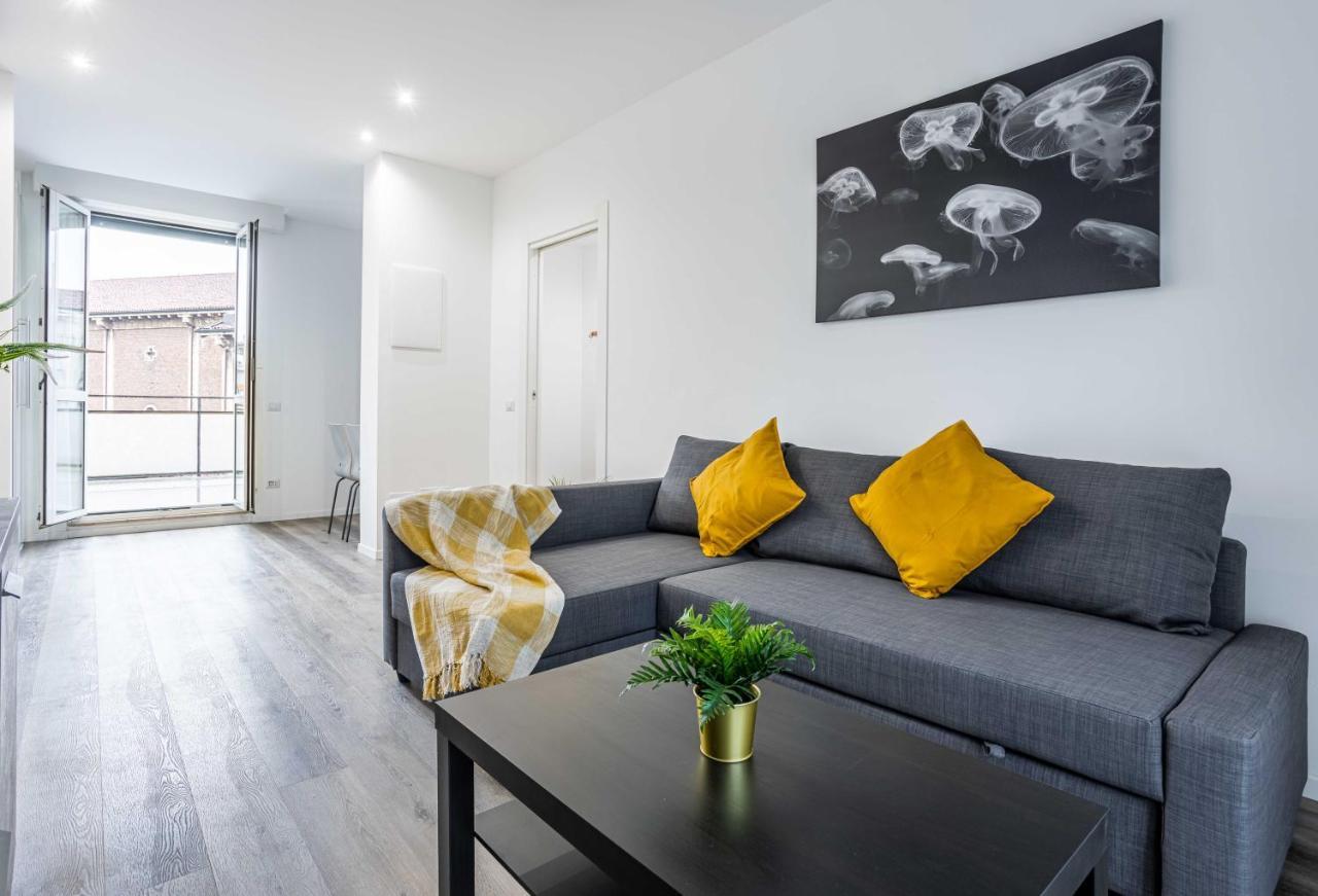 2 Bedrooms Apt With Terrace - Nolo Area Via Varanini Milán Exterior foto